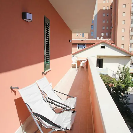 Appartamento Locazione Turistica Beach House.2 *